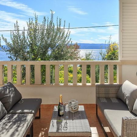 Apartments Villa Lux Dugi Rat Dış mekan fotoğraf