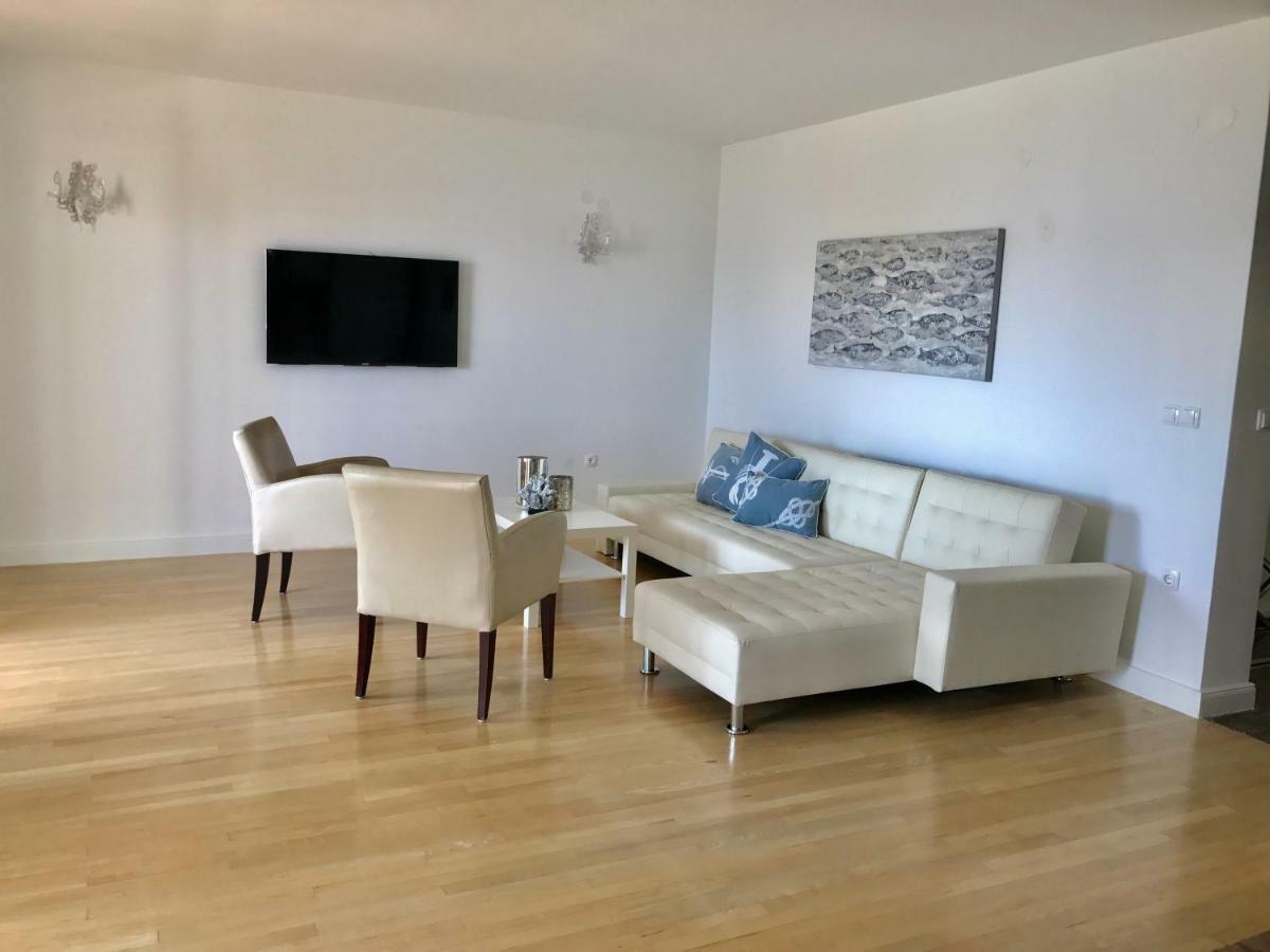 Apartments Villa Lux Dugi Rat Dış mekan fotoğraf