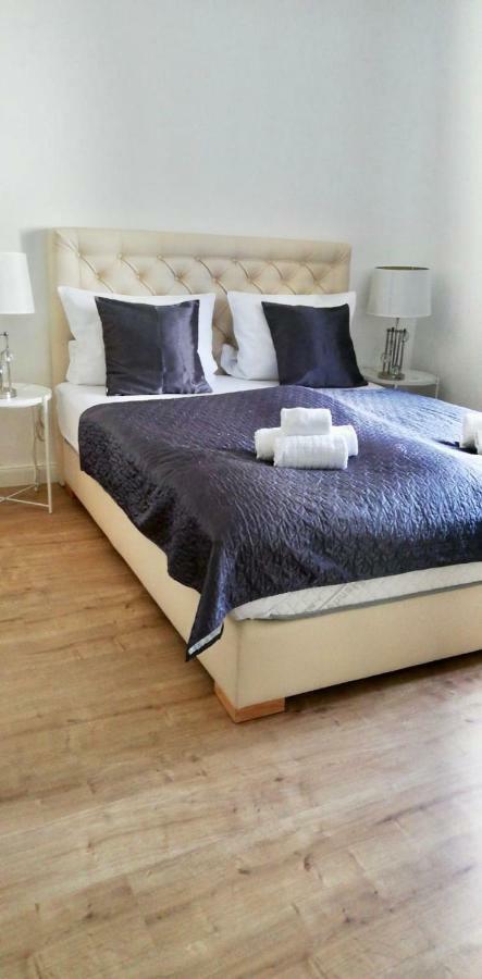 Apartments Villa Lux Dugi Rat Dış mekan fotoğraf
