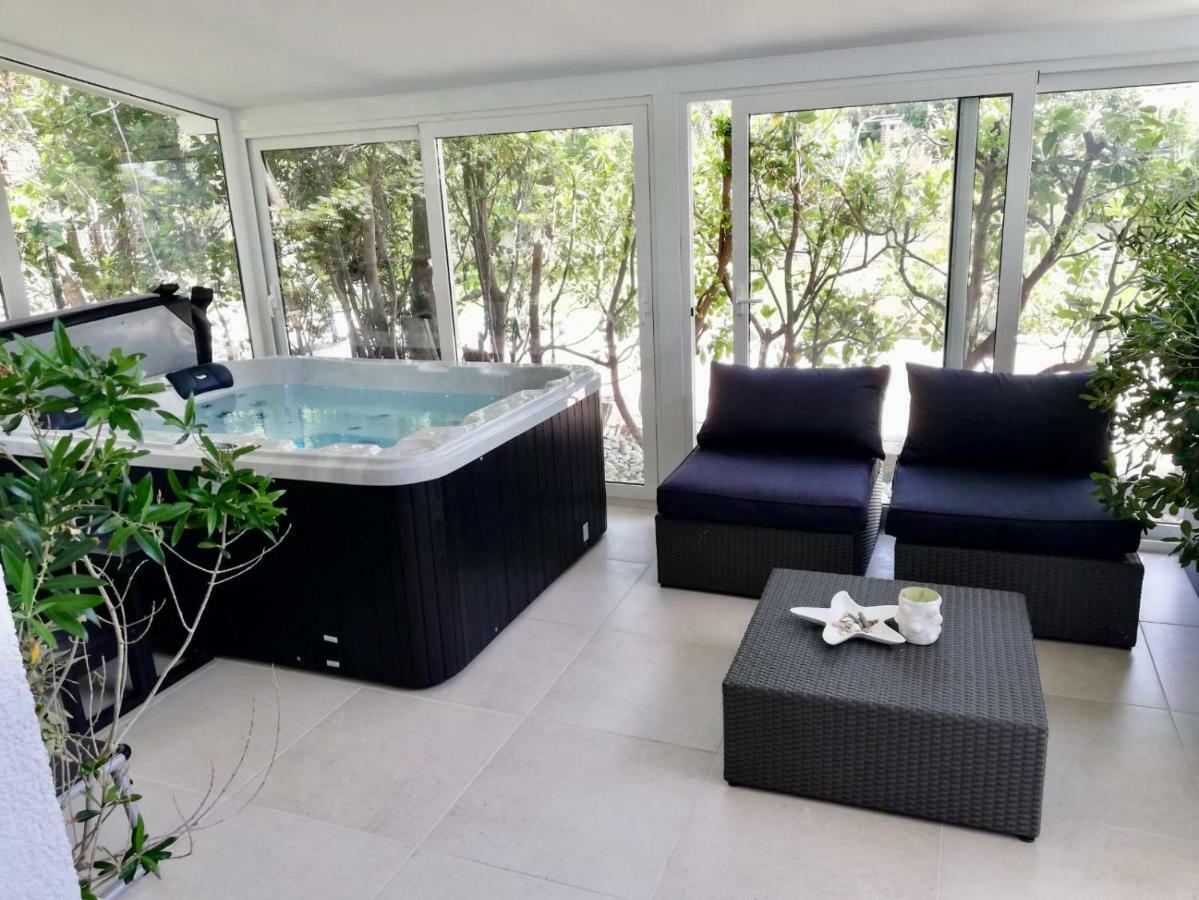 Apartments Villa Lux Dugi Rat Dış mekan fotoğraf
